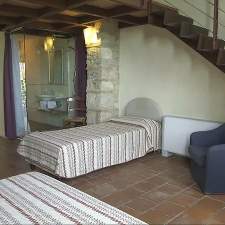 Alloggio per agriturismo I Casali Del Trebbiolo *